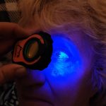 Home eye exam using the Lumio device with blue light illumination