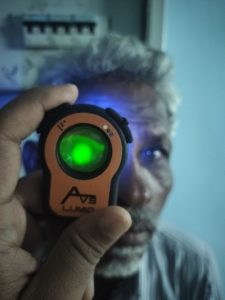 Fluorescein dye illumination using Lumio device for corneal surface evaluation.